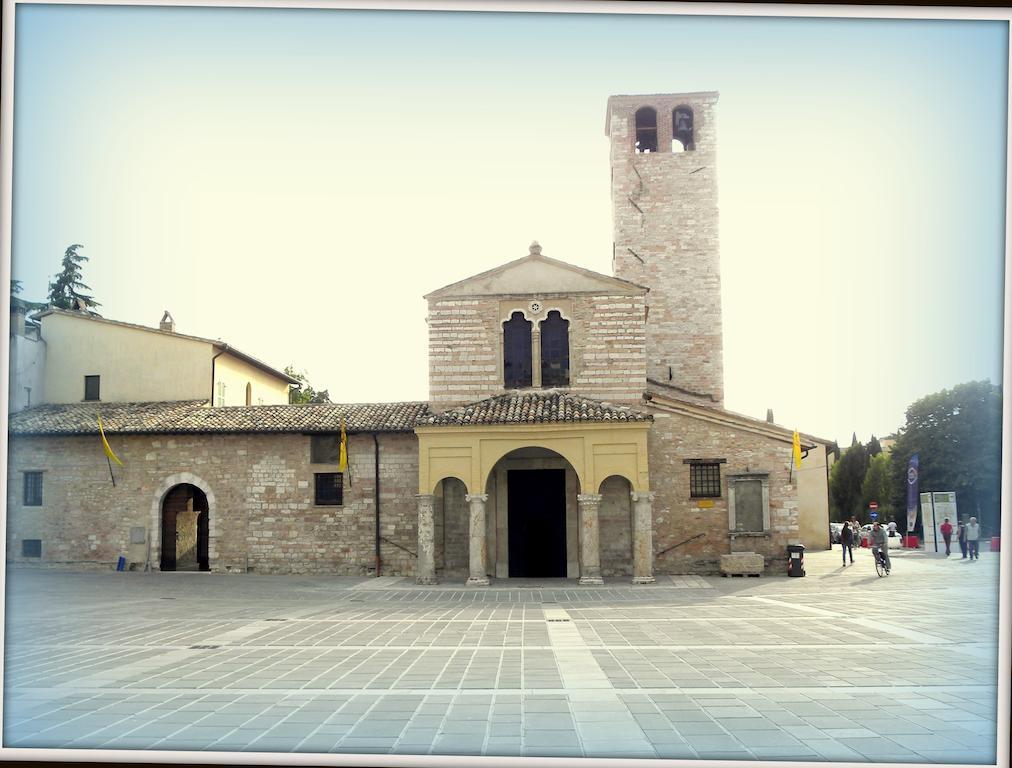 Residenza Mazzini Foligno Kültér fotó