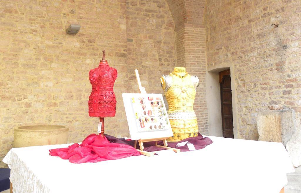 Residenza Mazzini Foligno Szoba fotó